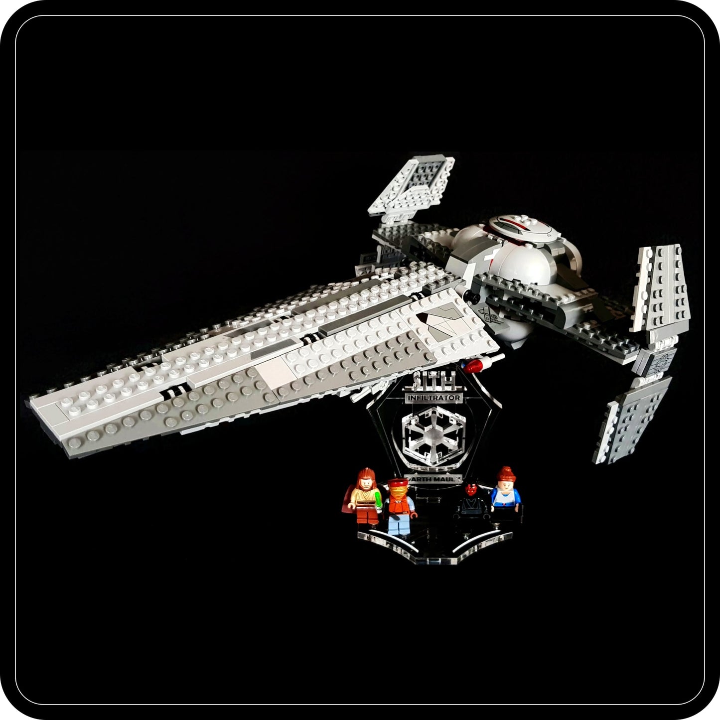 Display stand angled 3D for Lego 7961-75096 Darth Maul's Sith Interceptor +minifigures slots (A1036)-4