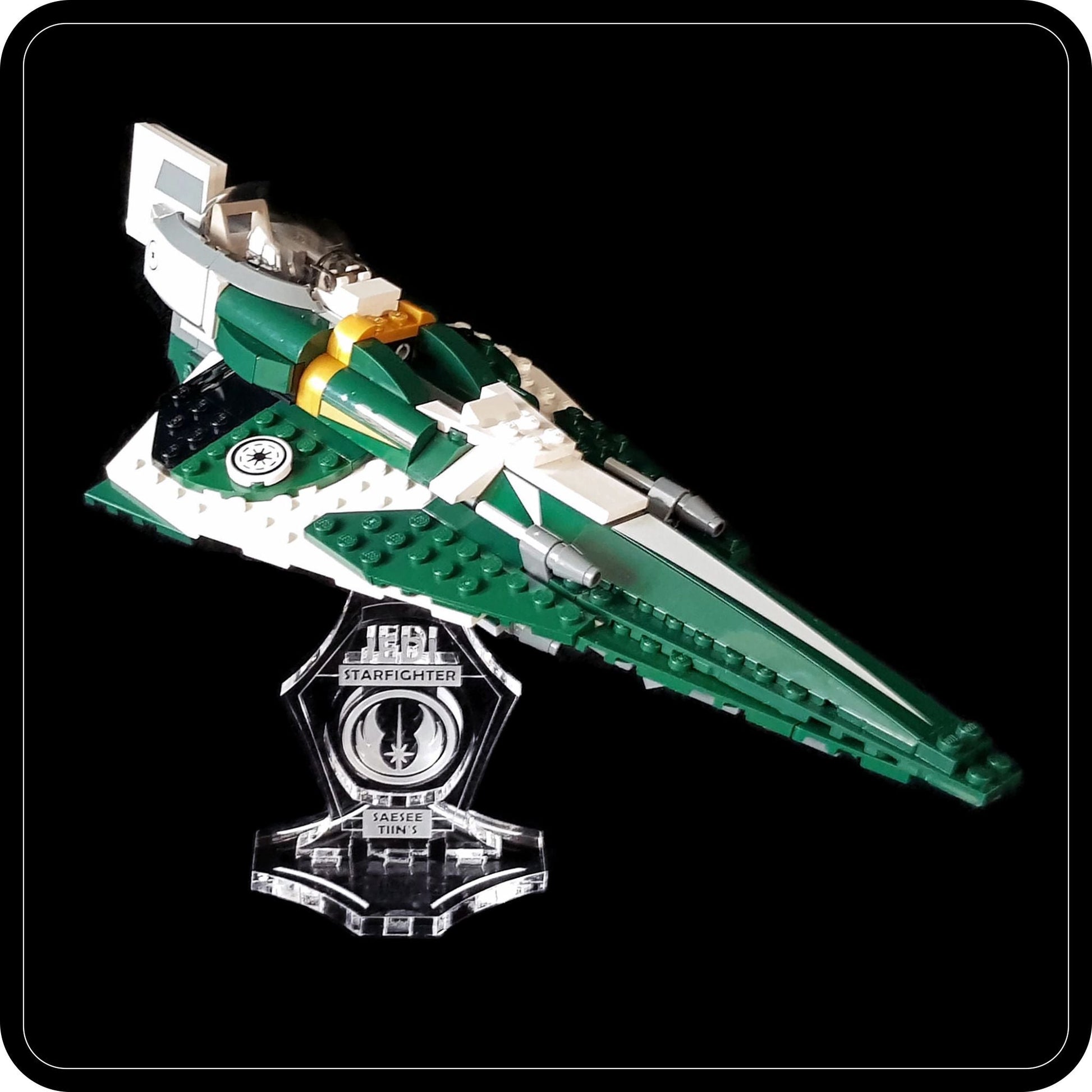 Display stand angled for Lego 9498 Saesee Tiin's Jedi Starfighter (A1080)-1