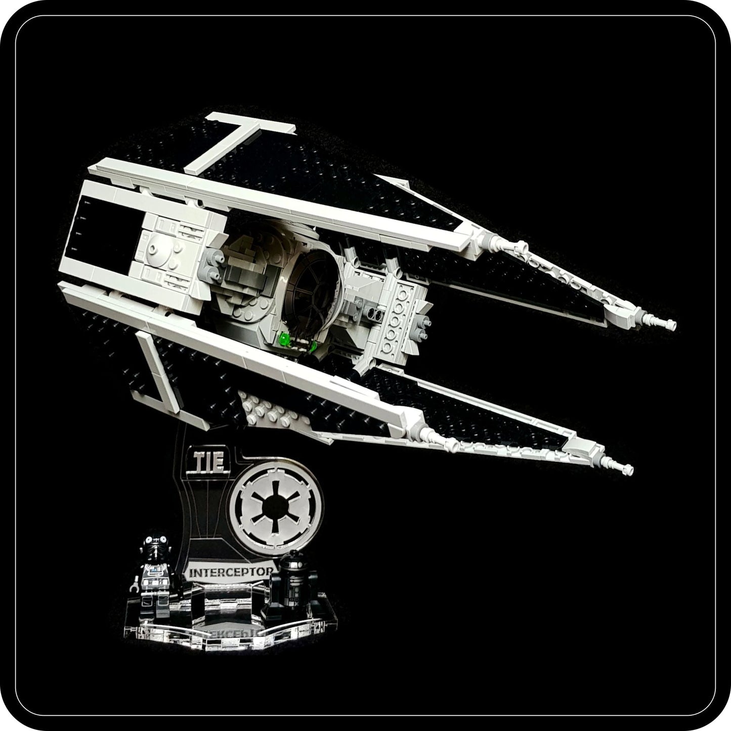 Display stand 3D-ENGV angled for Lego 75348 Mandalorian TIE Interceptor + minifigures slots (A1099)-10