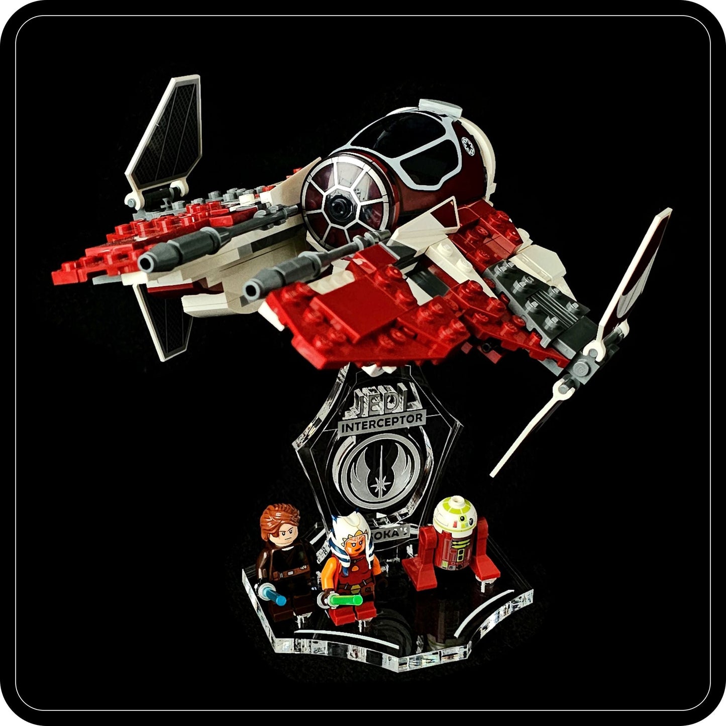 Display stand angled for Lego 75401 Ahsoka's Jedi Interceptor + minifigures slots (A1111)-1