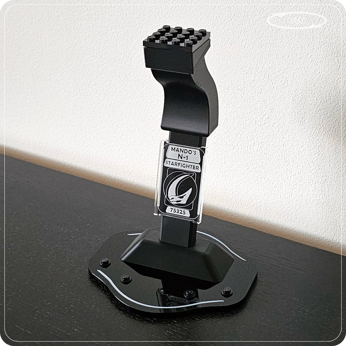 Display stand for LEGO 75325 Mando's N-1 Starfighter - 360° ROTATING SERIES (M1151) - with minifigures
